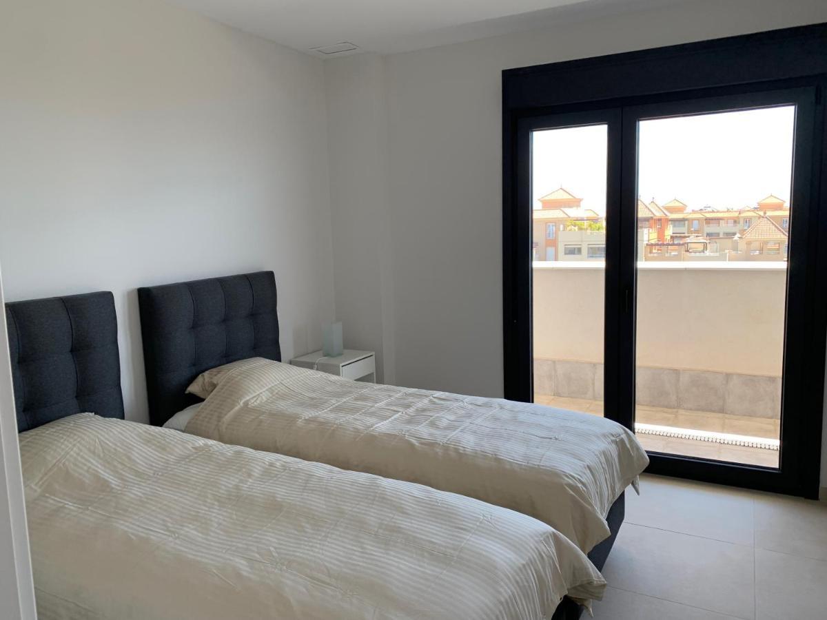 Appartamento Penthouse With Wide Terrace Next To The Ocean Huelva Esterno foto